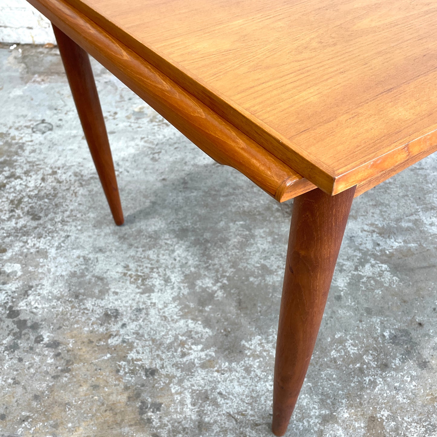 Danish Tapered Mid Century Extension Dining Table