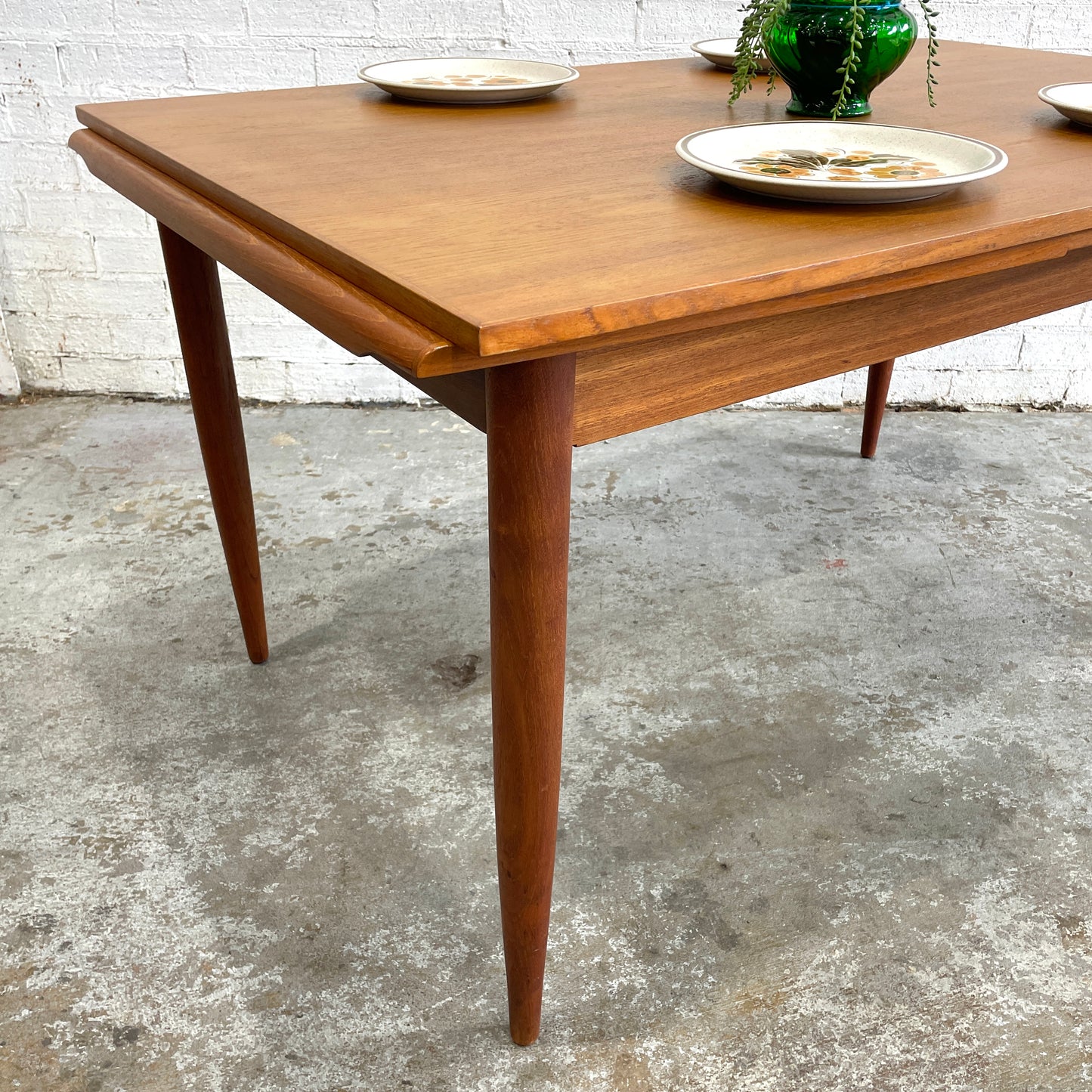 Danish Tapered Mid Century Extension Dining Table