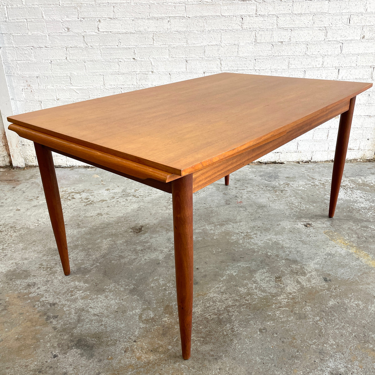 Danish Tapered Mid Century Extension Dining Table