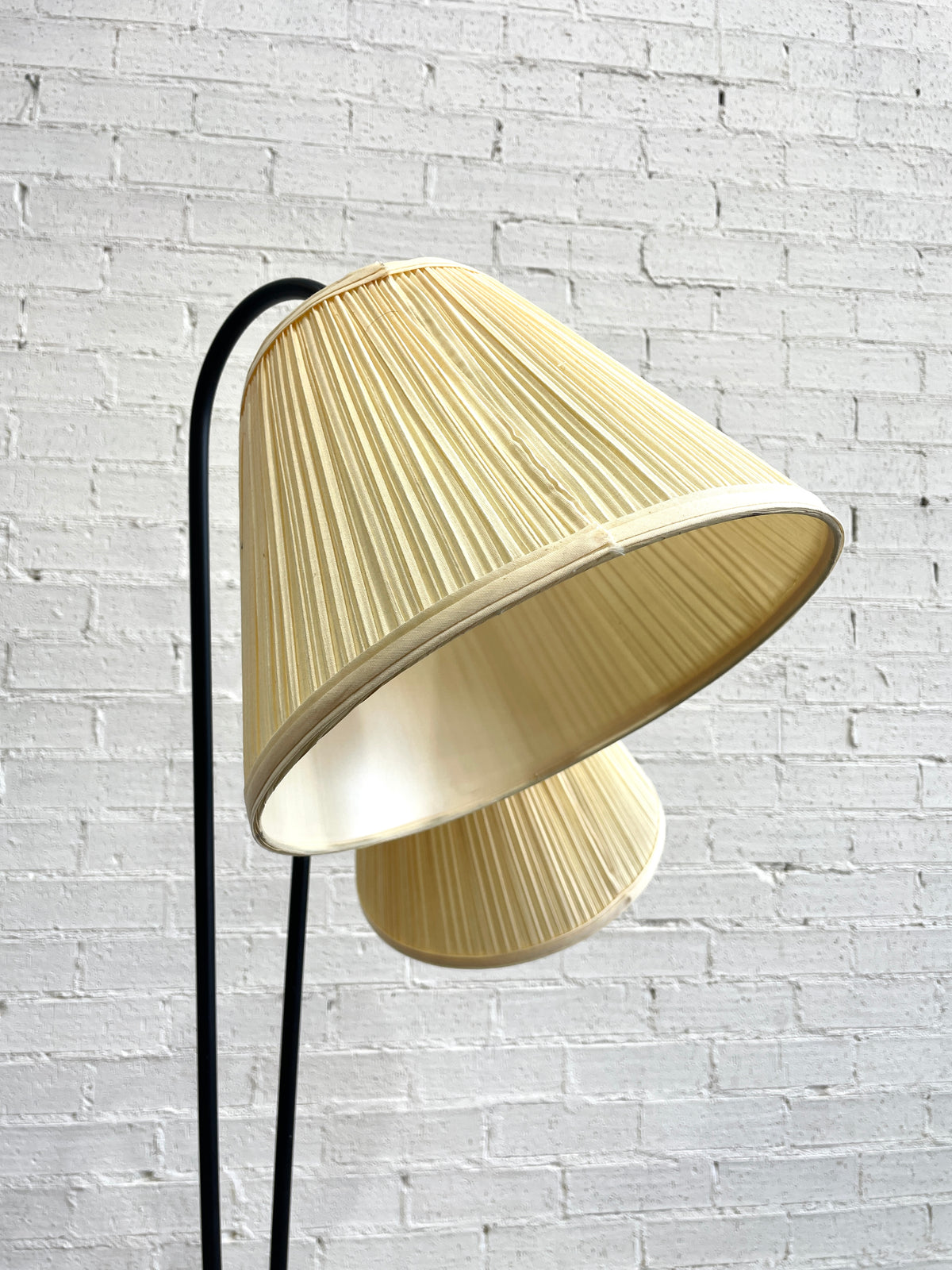 Twin Beam 60s Table Lamp